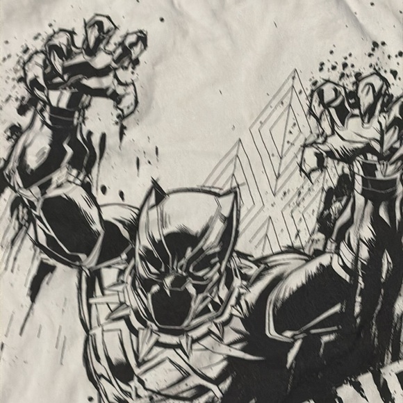 4/$20 Black panther t-shirt size 12-14, gray, marvel, H&M wakanda forever school - Picture 2 of 6